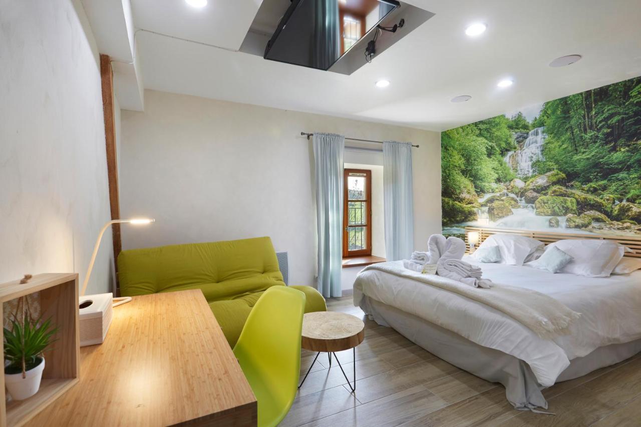 Domaine De Bersaillin Hotel Bagian luar foto