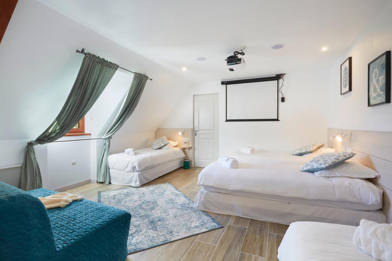 Domaine De Bersaillin Hotel Bagian luar foto